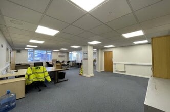 12 Tallon Rd, Brentwood for lease Interior Photo- Image 1 of 3