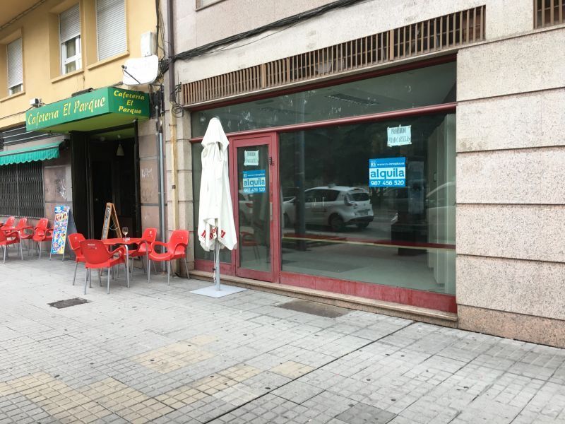 Retail in Ponferrada, León for sale Building Photo- Image 1 of 22