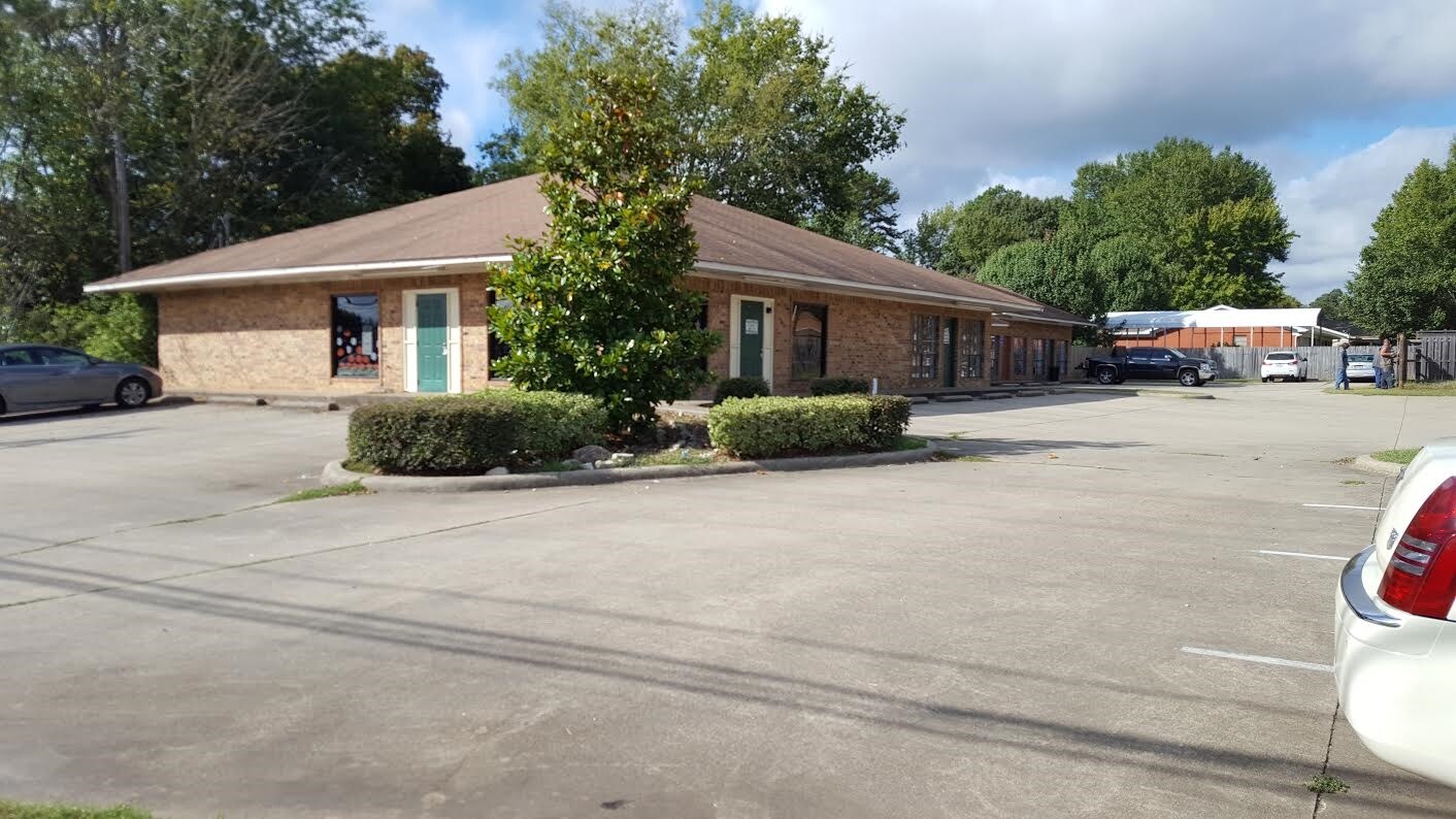 3839 Gilmer Rd, Longview, TX for sale Primary Photo- Image 1 of 1