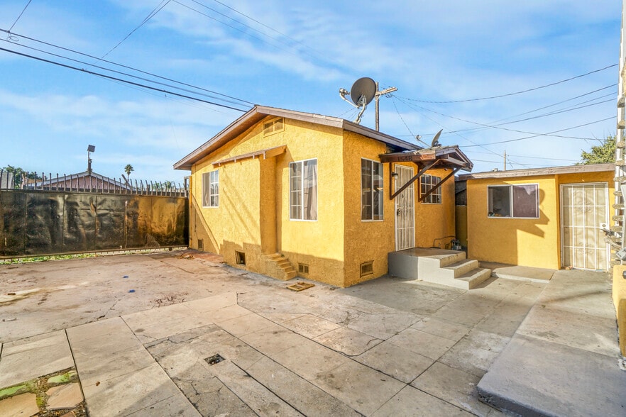 1548 W 59th Pl, Los Angeles, CA for sale - Building Photo - Image 3 of 15