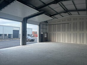 246 Newark Rd, Lincoln for lease Interior Photo- Image 2 of 2