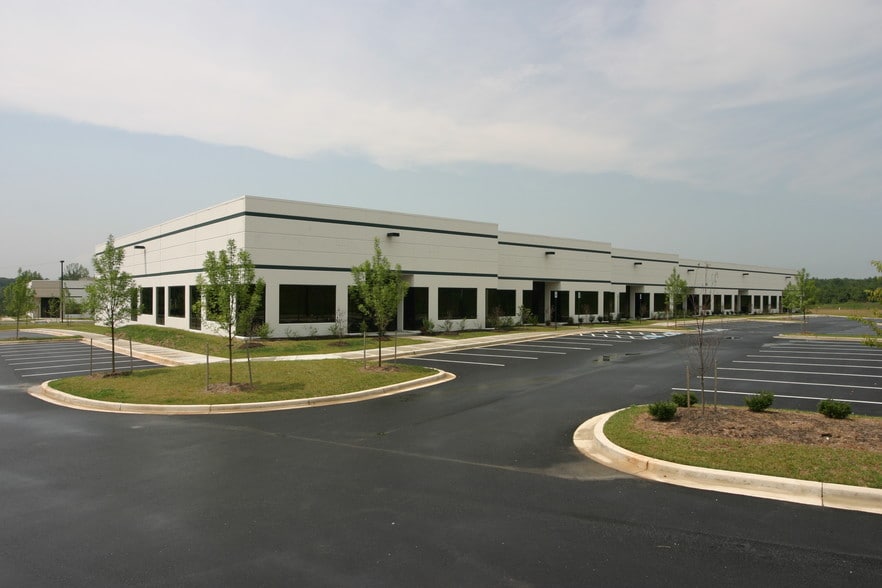 5851 Ammendale Rd, Beltsville, MD for lease - Building Photo - Image 2 of 9