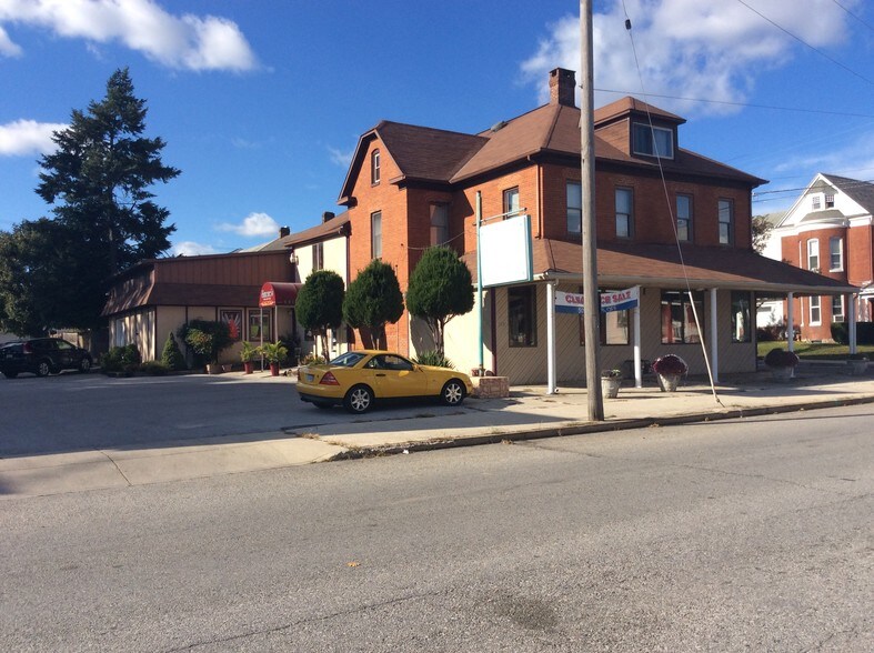 332 E Middle St, Hanover, PA 17331