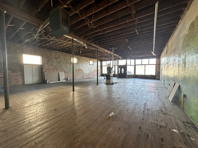 13 Public Sq, Bowman, GA for sale - Building Photo - Image 2 of 12