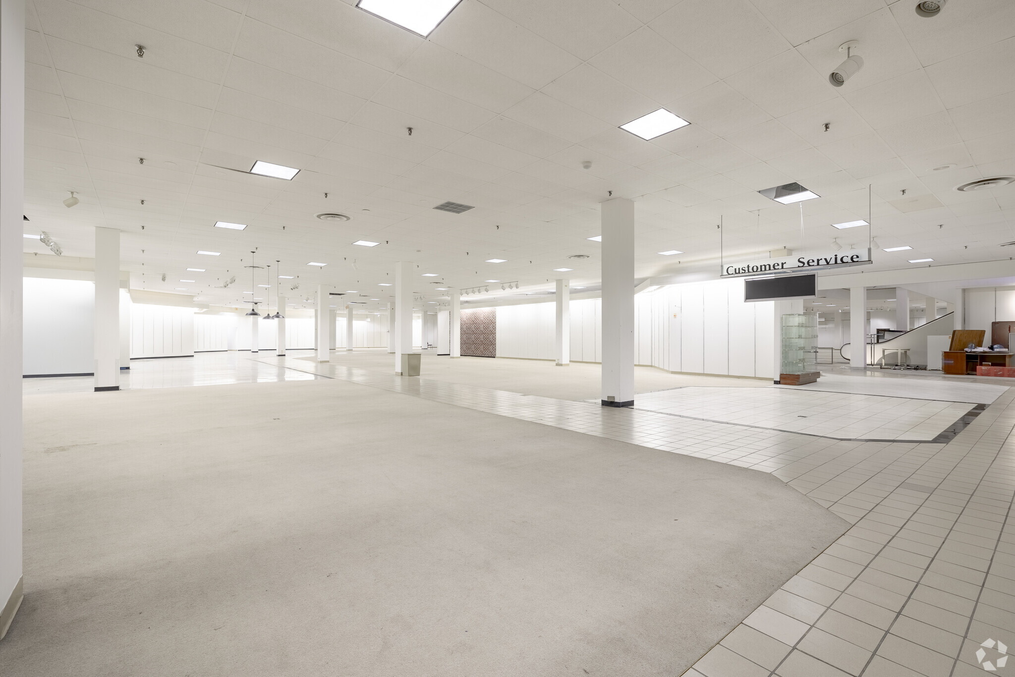 1400-1420 N Parham Rd, Richmond, VA for lease Interior Photo- Image 1 of 6