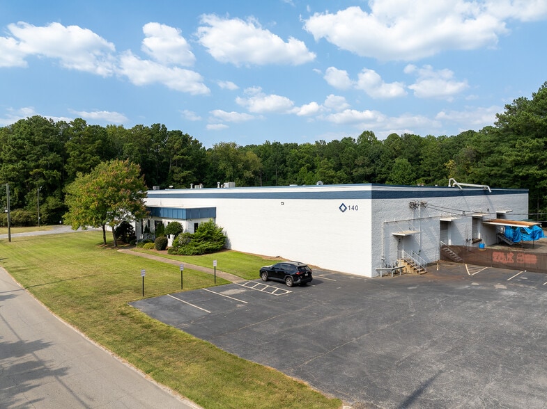 140 Mendel Dr SW, Atlanta, GA for lease - Building Photo - Image 2 of 8