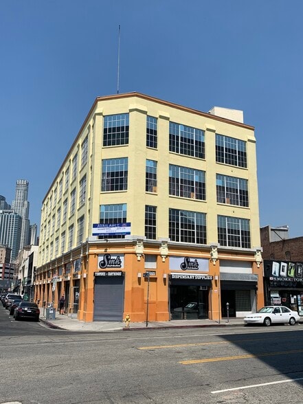 313 S San Pedro Ave, Los Angeles, CA for lease - Building Photo - Image 3 of 5