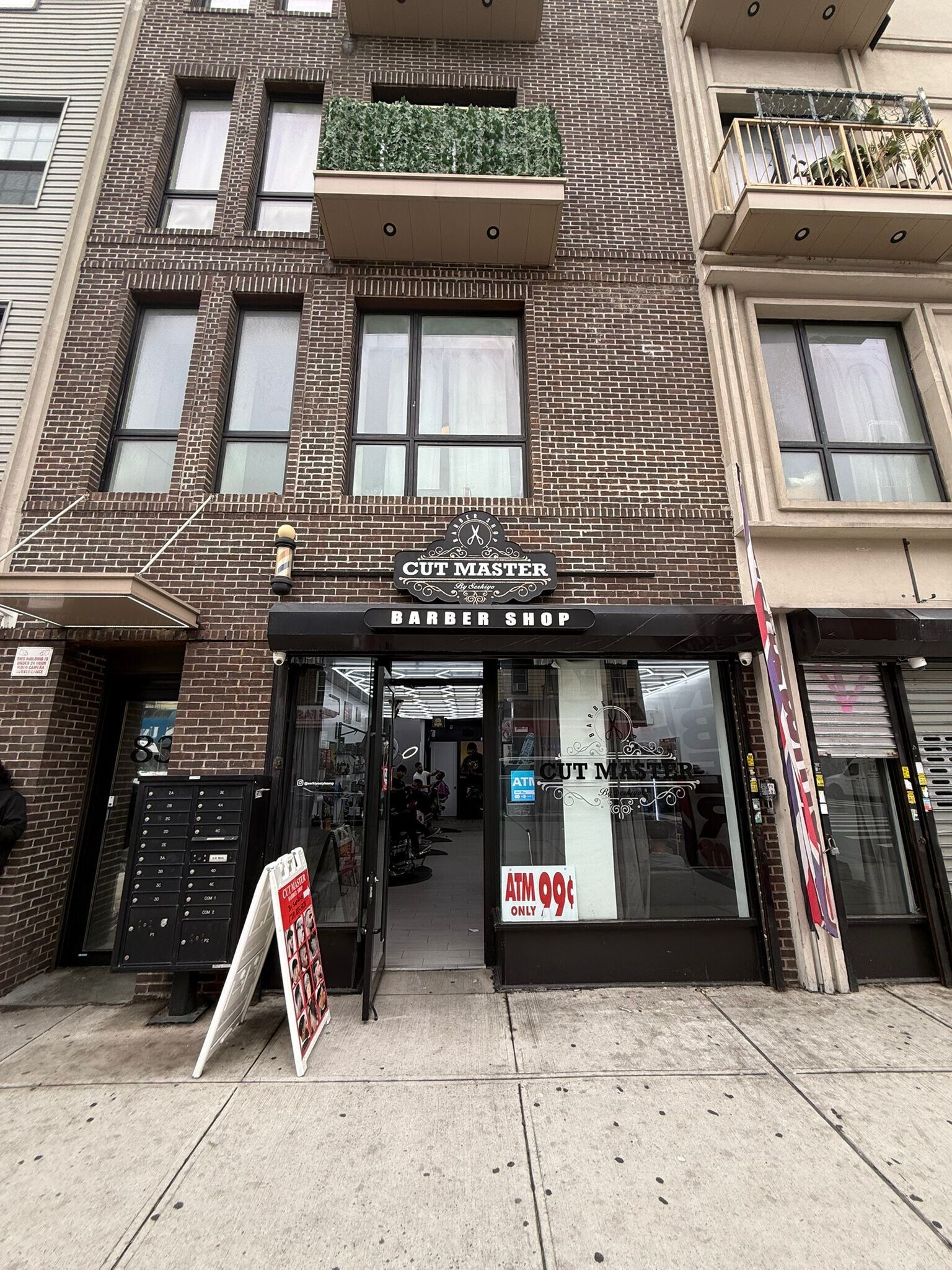 77-85 Graham Ave, Brooklyn, NY for lease Building Photo- Image 1 of 9