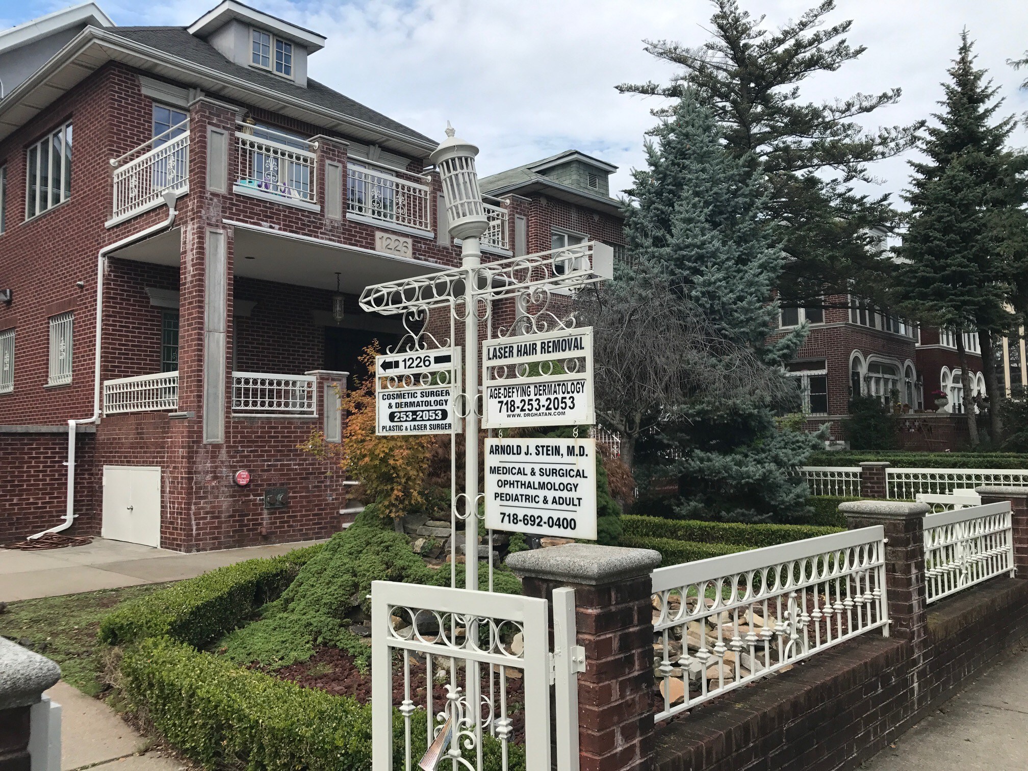 1226 Ocean Pky, Brooklyn, NY for lease Primary Photo- Image 1 of 5