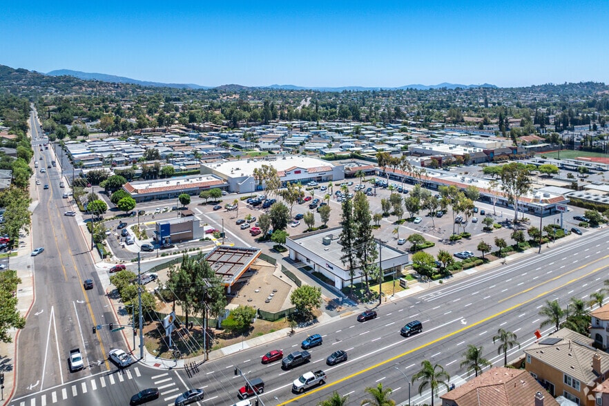 2315-2375 Valley Pky E, Escondido, CA for lease - Aerial - Image 2 of 11