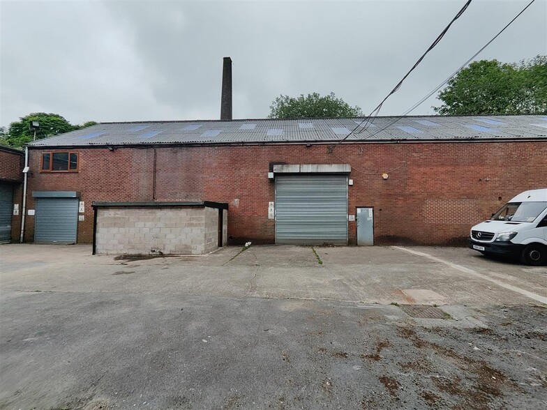 Market St, Rochdale for lease - Building Photo - Image 2 of 10