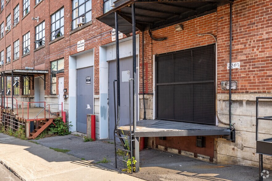 2017-2121 Rue Parthenais, Montréal, QC for lease - Building Photo - Image 2 of 5