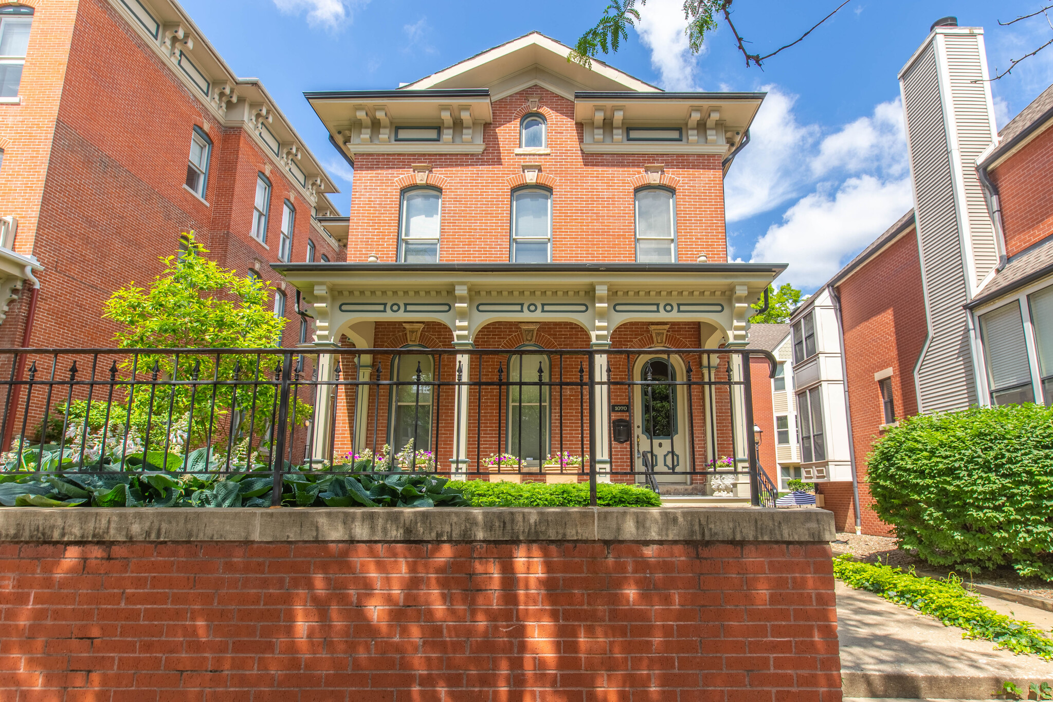 1070 Washington St, Kansas City, MO for sale Building Photo- Image 1 of 66