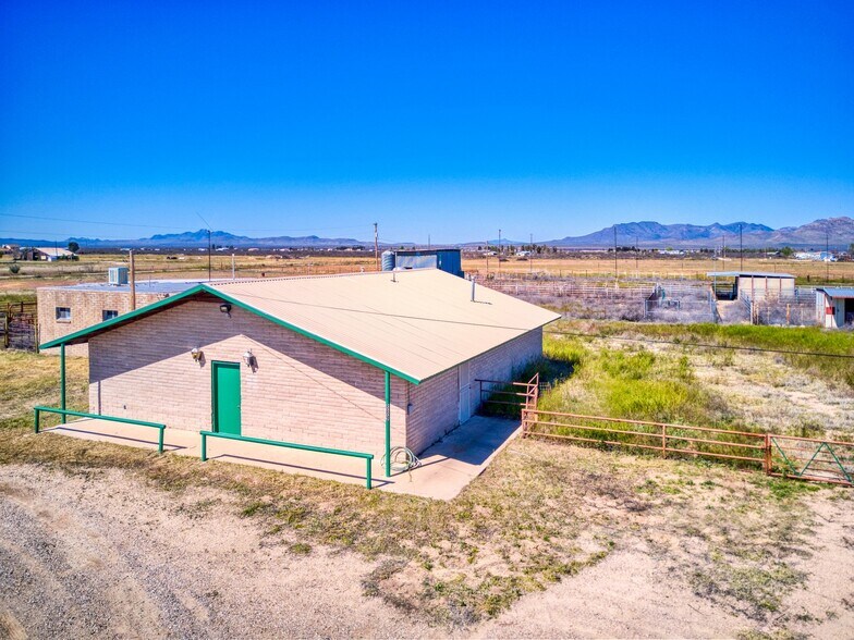 889 N Taylor Rd, Willcox, AZ for sale - Primary Photo - Image 1 of 1