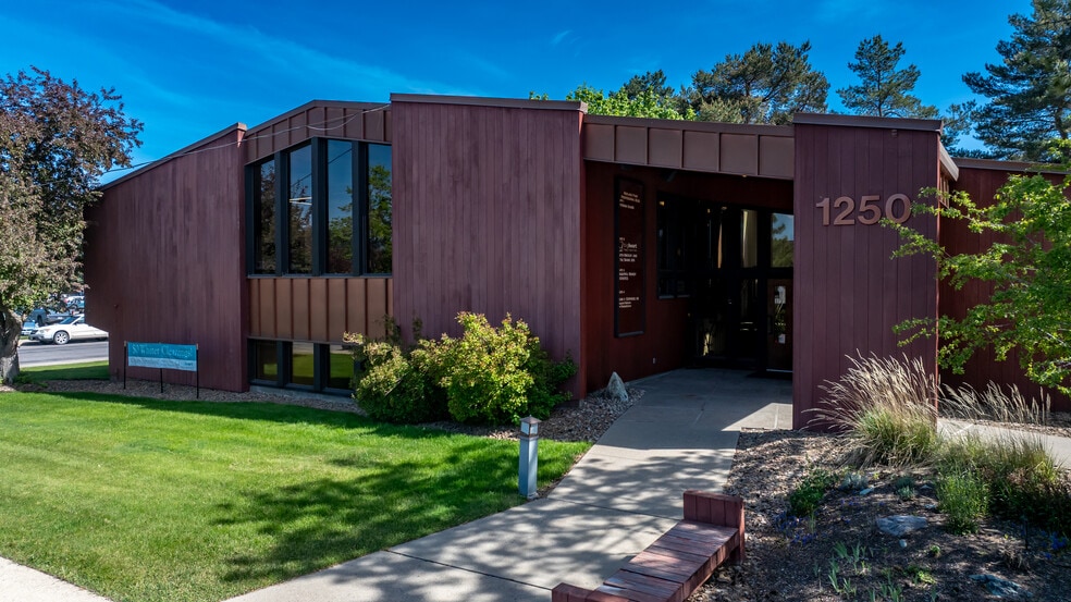 1250 Burns Way, Kalispell, MT for lease - Building Photo - Image 2 of 45