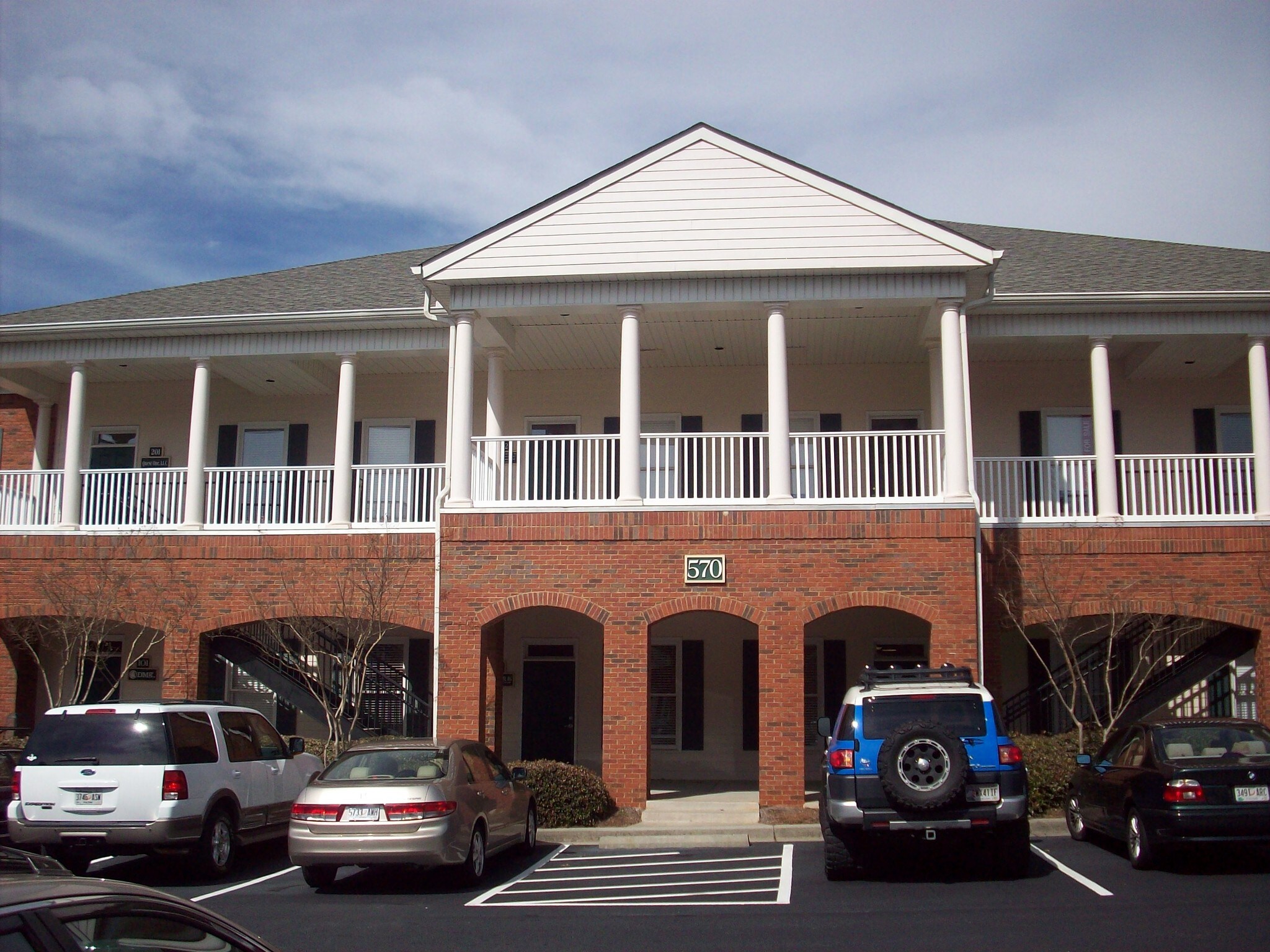 570 W Crossville Rd, Roswell, GA for sale Building Photo- Image 1 of 1