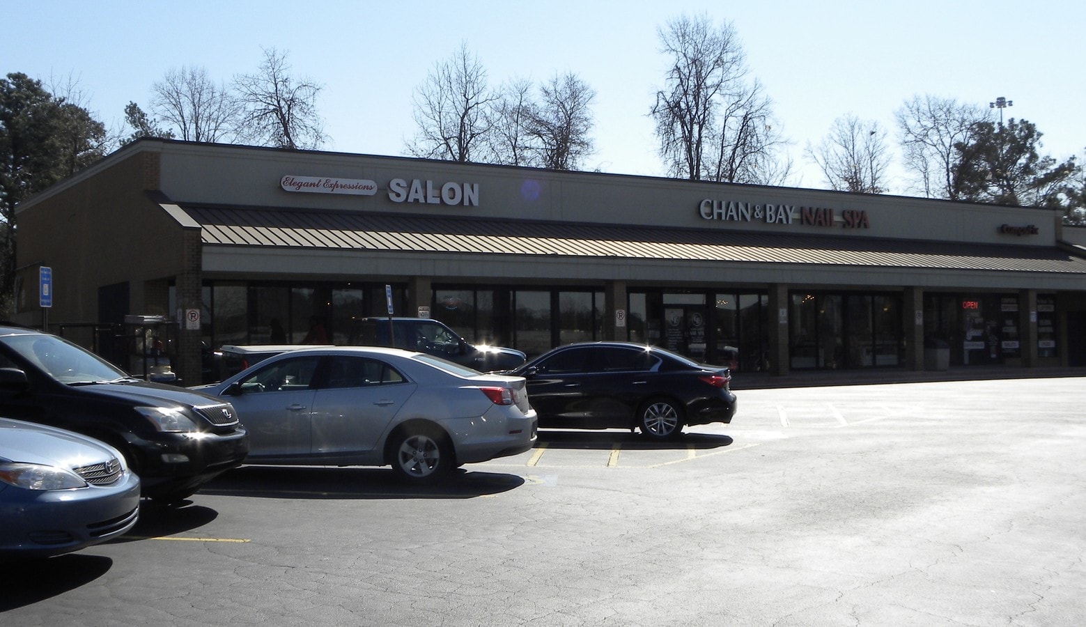 4450 Jonesboro Rd, Union City, GA 30291