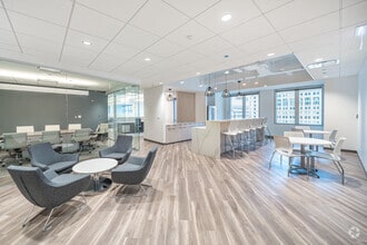 311 S Wacker Dr, Chicago, IL for lease Interior Photo- Image 1 of 13