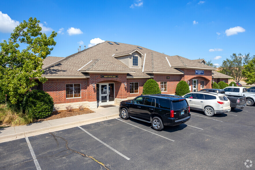 1020 NW 24th Ave NW, Norman, OK for sale - Primary Photo - Image 1 of 1