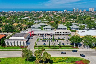 3333 Tamiami Trl N, Naples FL - NNN Property