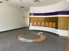 Highland Rd & W State St, Baton Rouge, LA for lease Building Photo- Image 1 of 2