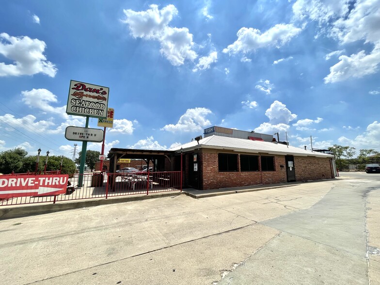 3801 Altamesa Blvd, Fort Worth, TX for sale - Building Photo - Image 1 of 1