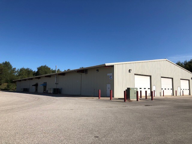 4130 Corridor Dr, Warsaw, IN for sale - Building Photo - Image 1 of 1