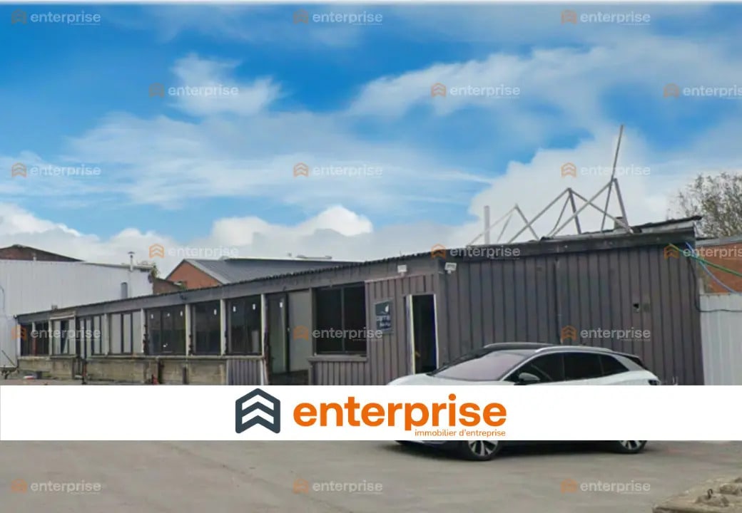 Retail in Lille for lease Building Photo- Image 1 of 2