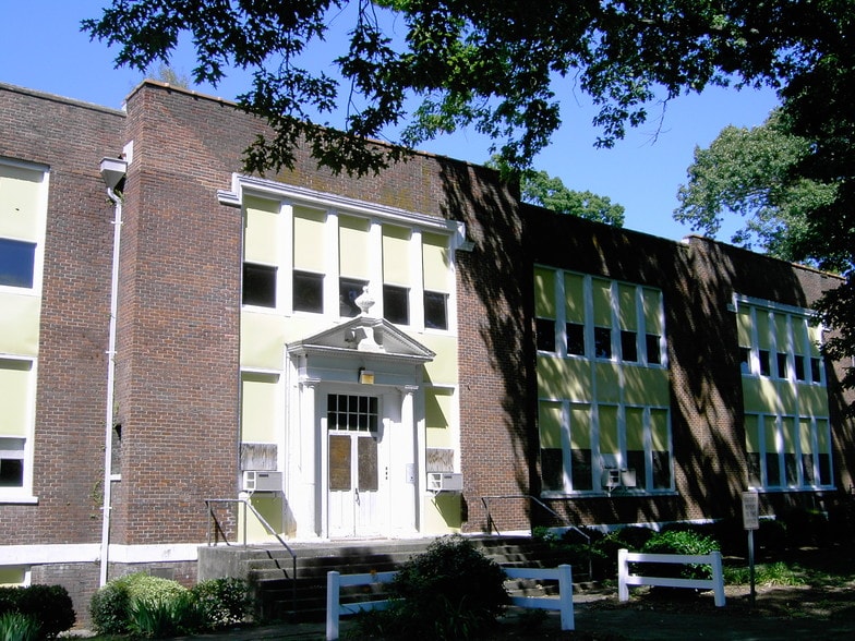 500 Church St, Gibsonville, NC 27249