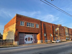 555 Whitehall St SW, Atlanta GA - Convenience Store