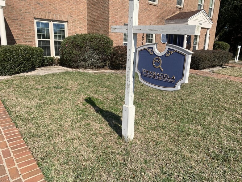 3000 Langley Ave, Pensacola, FL for sale - Building Photo - Image 2 of 9