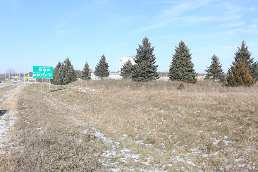 8168 Highway 65, River Falls, WI for sale - Building Photo - Image 3 of 4