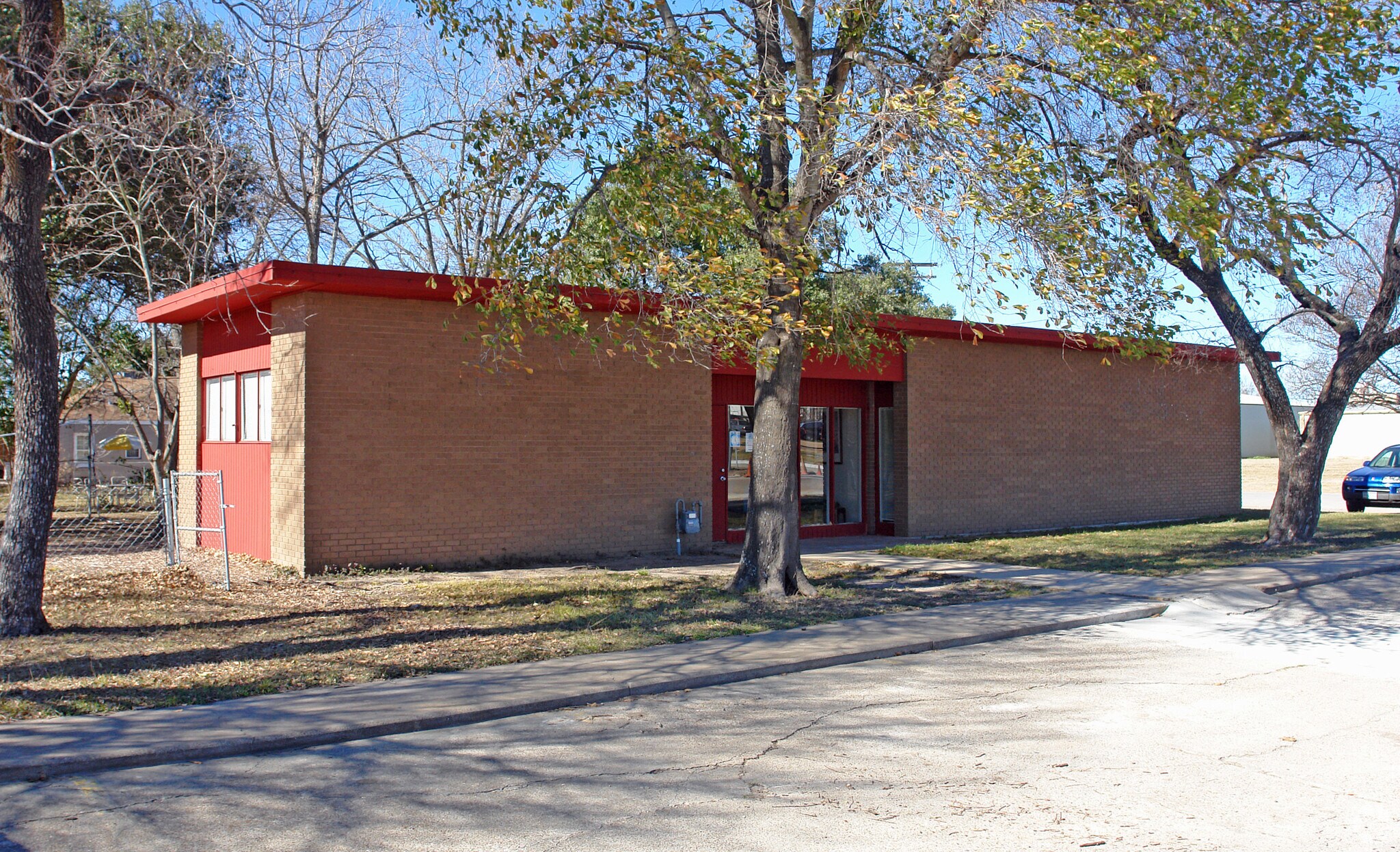 702 S Washington Ave, Bryan, TX for sale Primary Photo- Image 1 of 1