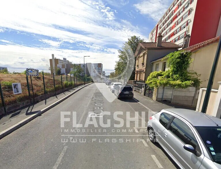 Retail in Bagneux for lease - Building Photo - Image 2 of 4