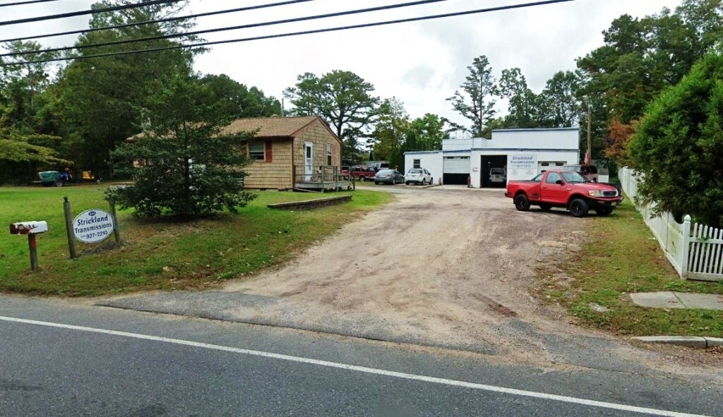 384 Zion Rd, Egg Harbor Township, NJ 08234