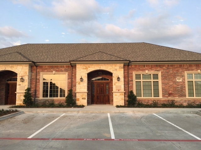 8668 John Hickman Pkwy, Frisco, TX for lease - Building Photo - Image 1 of 13