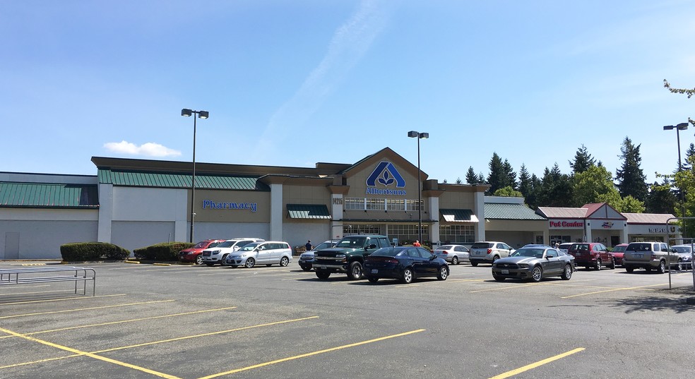 14201-14215 SE Petrovitsky Rd, Renton, WA for lease - Building Photo - Image 3 of 8