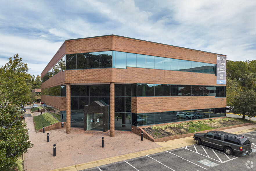 5290 Shawnee Rd, Alexandria, VA for lease - Building Photo - Image 1 of 6