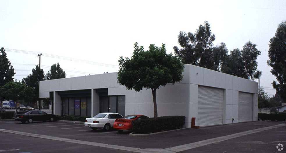 18301 E Valley Blvd, City Of Industry, CA for lease - Building Photo - Image 3 of 9