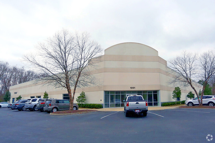 1001 Obici Industrial Blvd, Suffolk, VA for sale - Primary Photo - Image 1 of 1