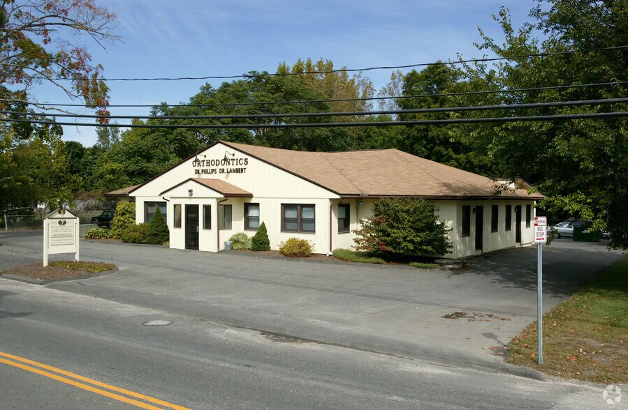 7 Pickett District Rd, New Milford, CT 06776 Office for Sale