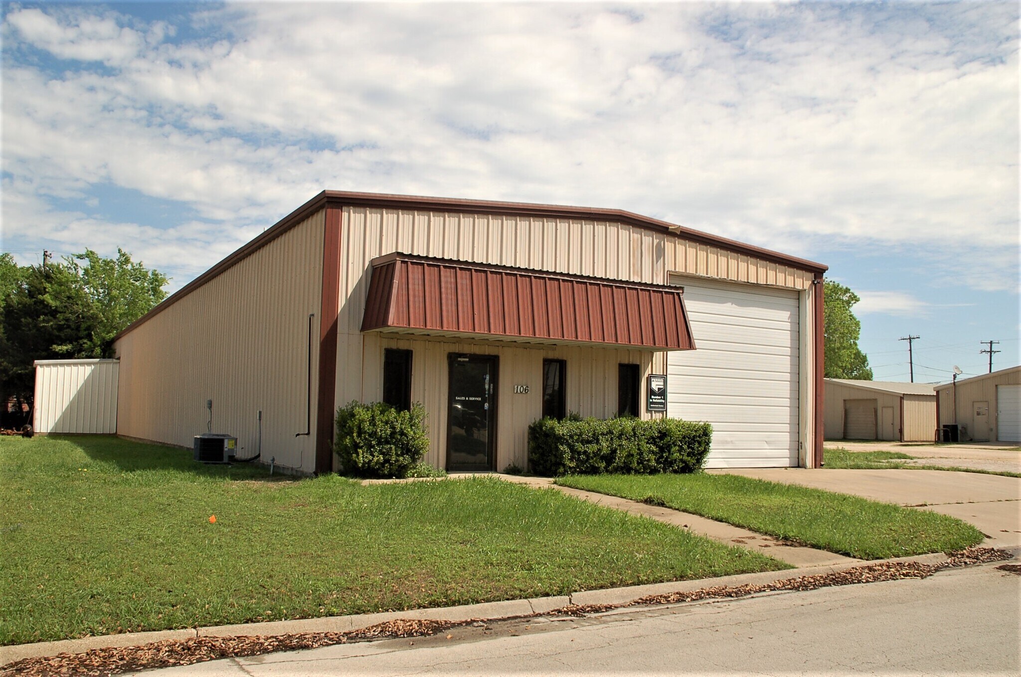 106 Century Dr, Cleburne, TX for sale Building Photo- Image 1 of 1