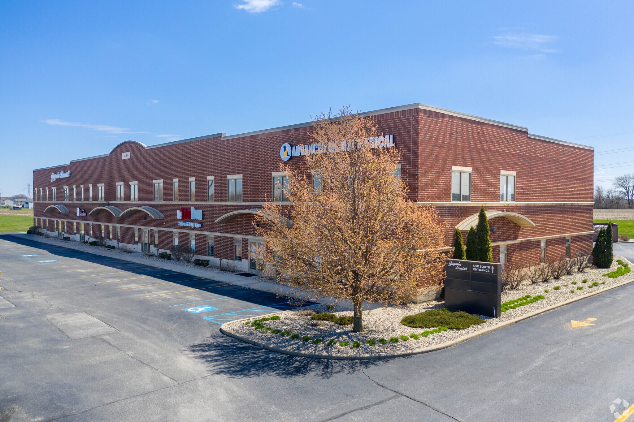 14785 W 101st Ave, Dyer, IN 46311 Hanover II