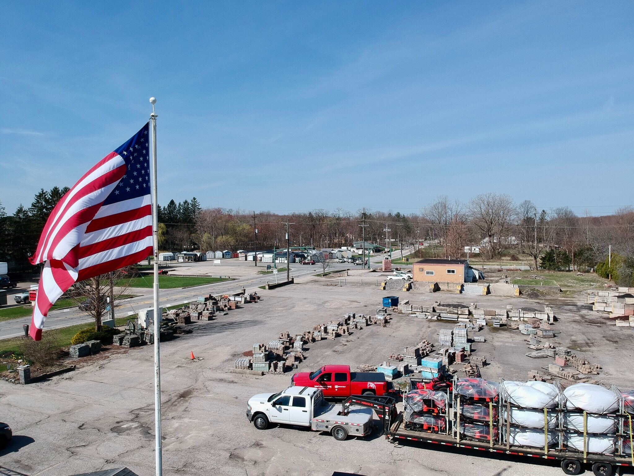 8265 Euclid Chardon Rd, Kirtland, OH 44094 Licursi Garden Center