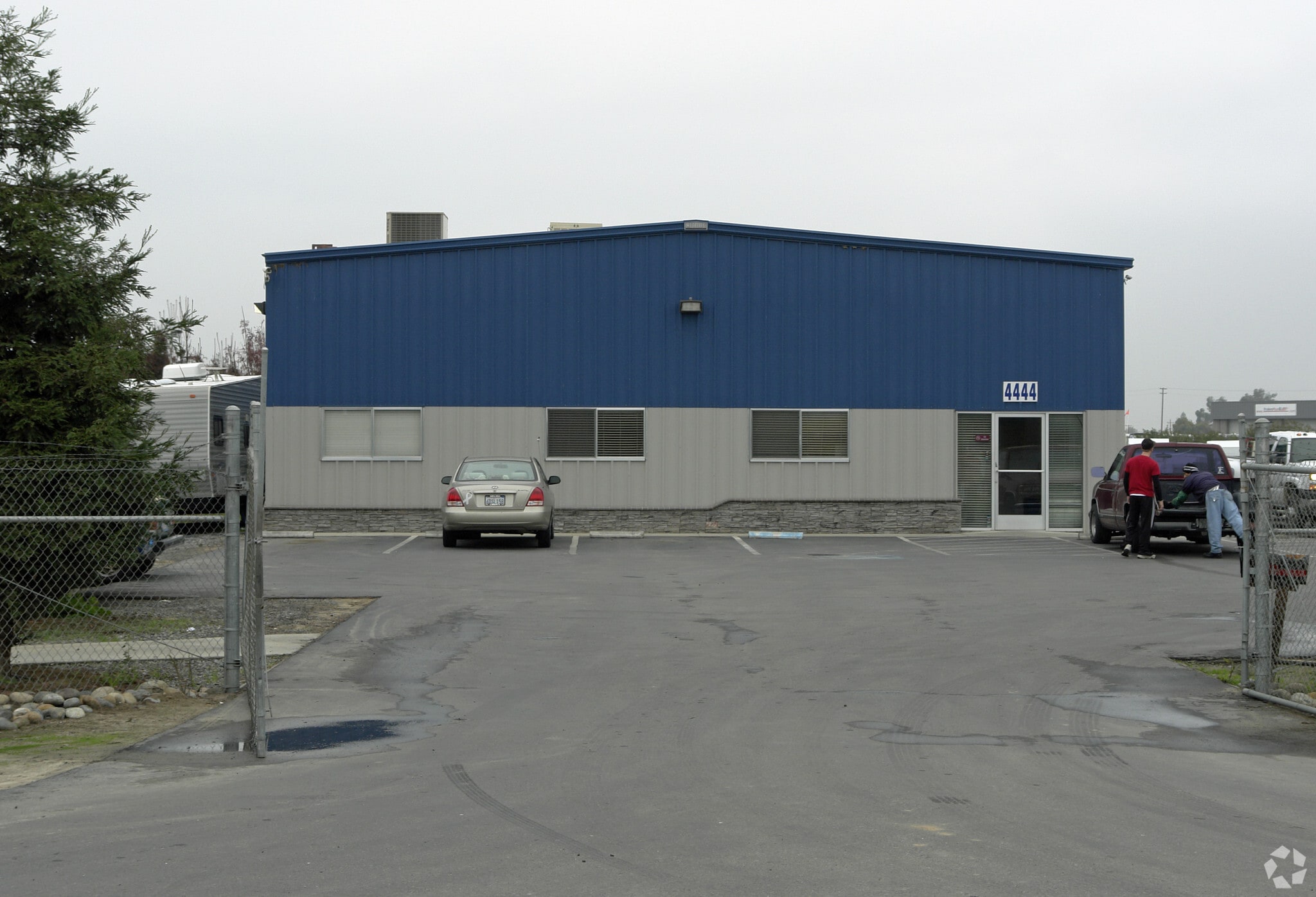 4444 E Lincoln Ave, Fresno, CA for sale Building Photo- Image 1 of 8