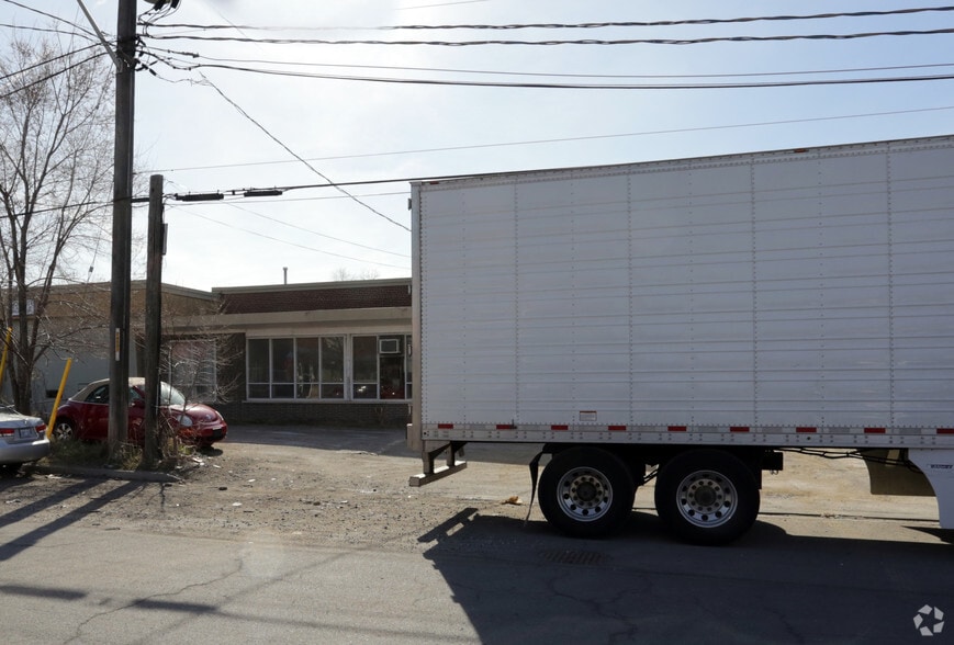 1888 Mattawa Ave, Mississauga, ON for sale - Building Photo - Image 3 of 3