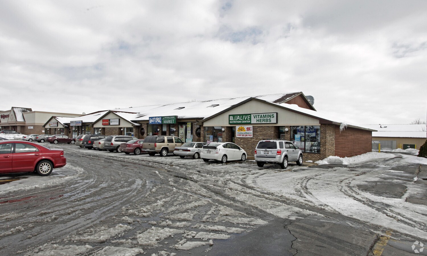 2321 S Oneida St, Green Bay, WI 54304