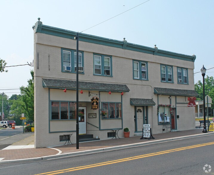 127-131 Clements Bridge Rd, Barrington, NJ for sale - Primary Photo - Image 1 of 1