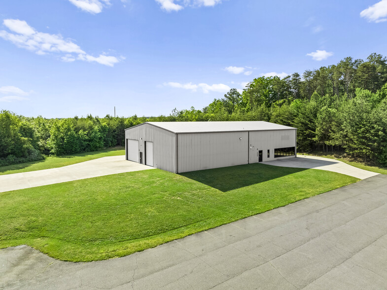 2471 N Nc-16 Hwy, Denver, NC for sale - Building Photo - Image 1 of 1