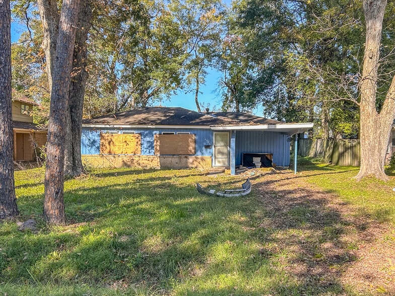 14-Home Rental Portfolio portfolio of 15 properties for sale on LoopNet.com - Building Photo - Image 3 of 18